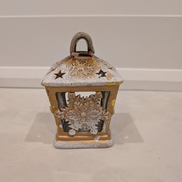 Gold & White Christmas Lantern With Snowflake Cutout Design Tea Light - Picture 1 of 7